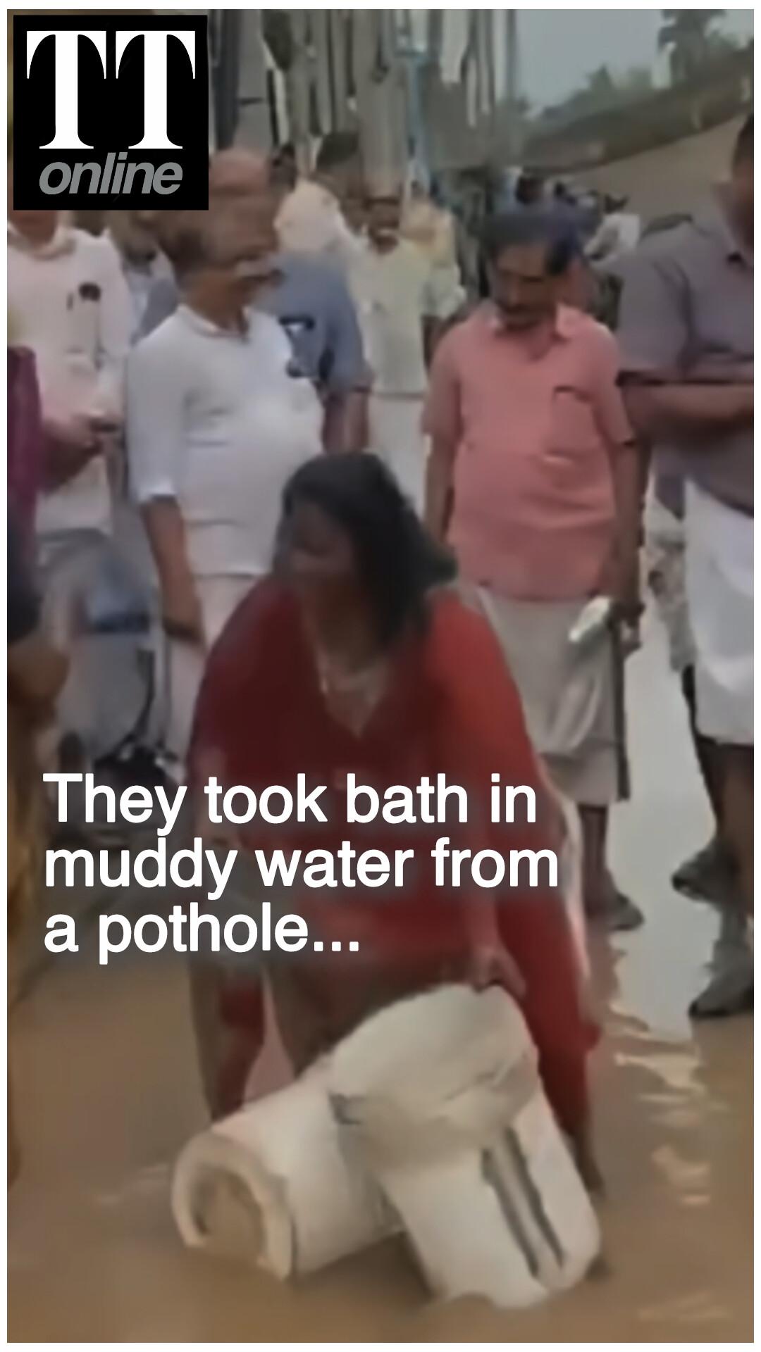 Watch | UDF Activists Stage a Unique Protest in Kerala—Take Bath in Muddy Water