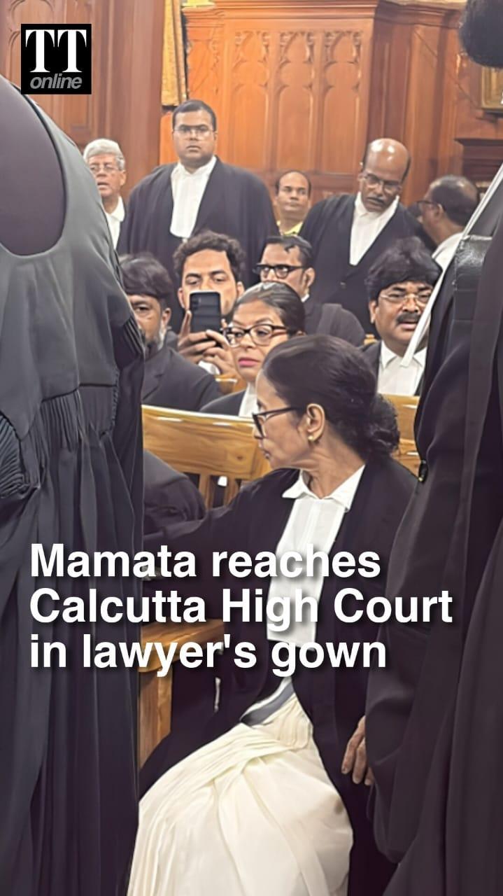 Mamata Banerjee Appears in Calcutta High Court Wearing Advocate’s Gown