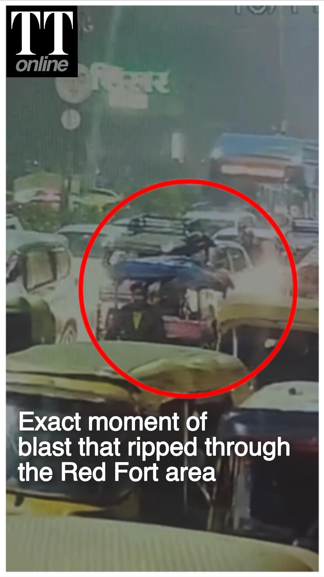 Latest CCTV Footage Captures Exact Moment of Blast at Red Fort